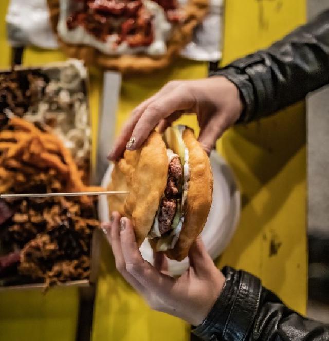 Lángos Burger Lángos Burger